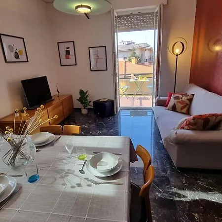 Daire Near San Zeno 10 Min To Center *
